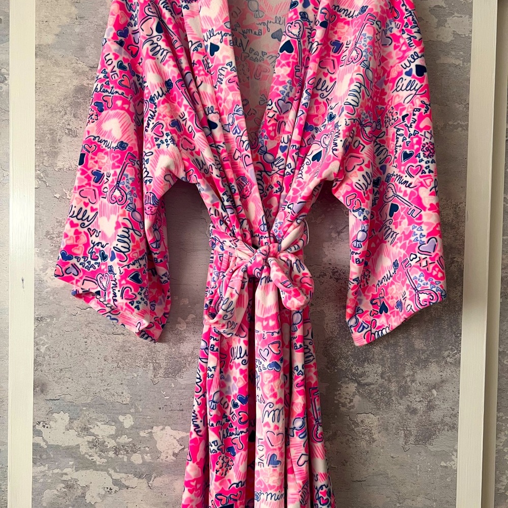 NWOT Lilly Pulitzer Lg. Velour Hearts💗Bathrobe!  Super soft & comfy robe!